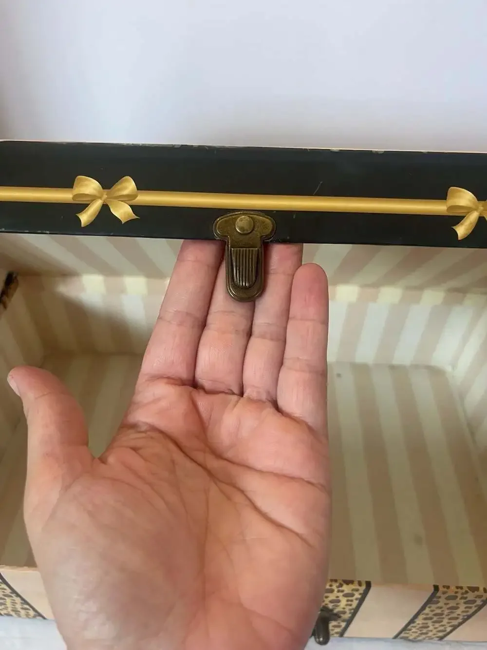 2006 Marco Fabiano for Tri-Coastal Design Decorative Keepsake Trunk Box